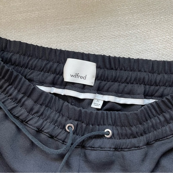 Aritzia Wilfred Buffon Pant - Picture 2 of 3